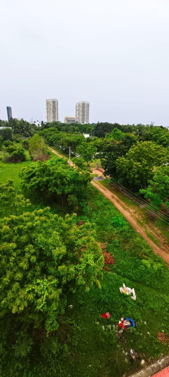 The Lake Farm House Villa Chennai Bagian luar foto